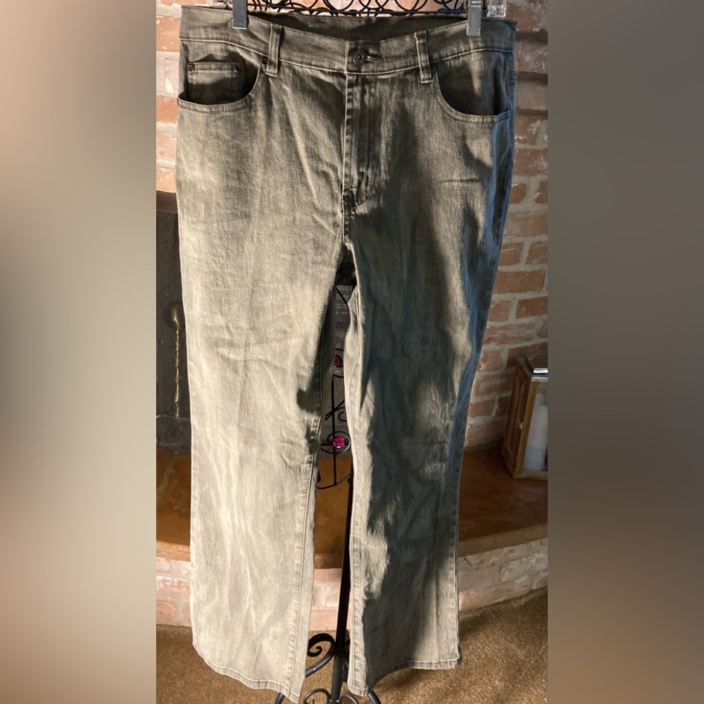 DG2 by Diane Gilman Women’s Stretch Pants